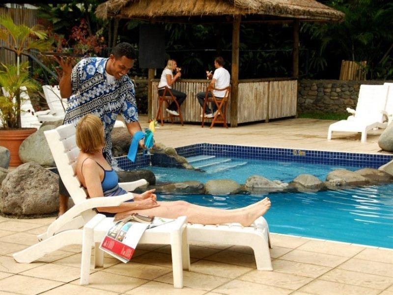 Tanoa Skylodge Hotel Nadi Exterior photo