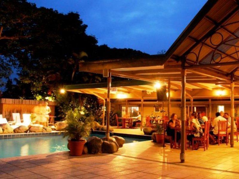 Tanoa Skylodge Hotel Nadi Exterior photo