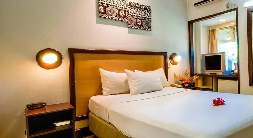 Tanoa Skylodge Hotel Nadi Exterior photo